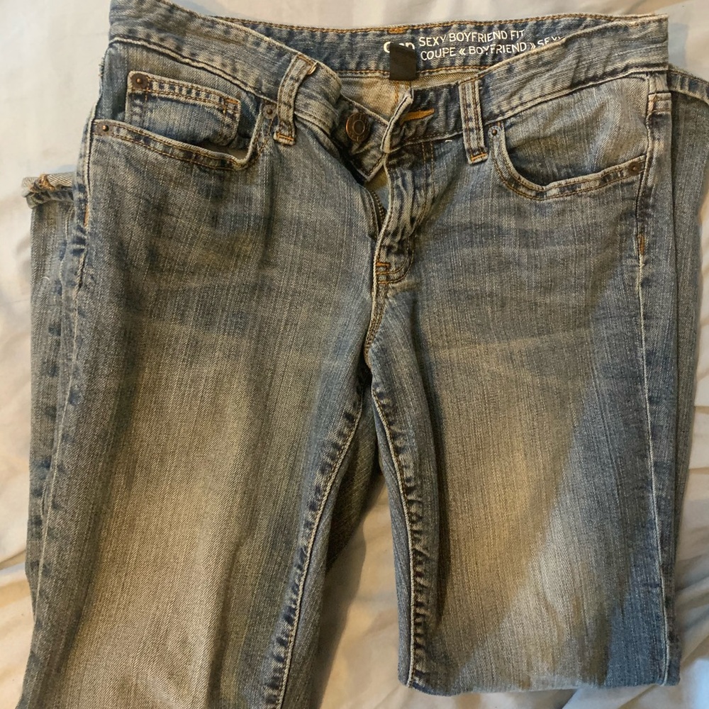 GAP Sexy Boyfriend Jeans Size 2